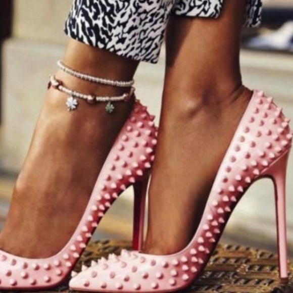 Meet your 5🌟 Posh Ambassador , Alicia - Picture 8 of 8